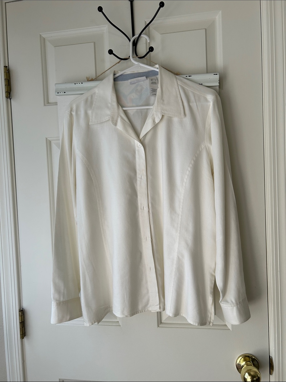 Liz Claiborne White Button-Front Petite Shirt